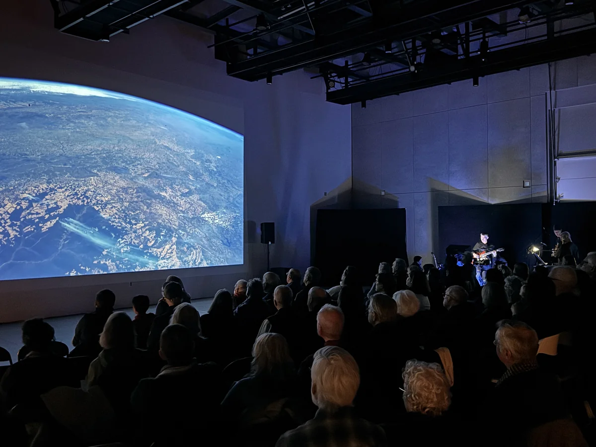 Earth Music Theater Live